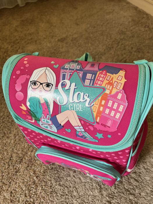 Школьный рюкзак