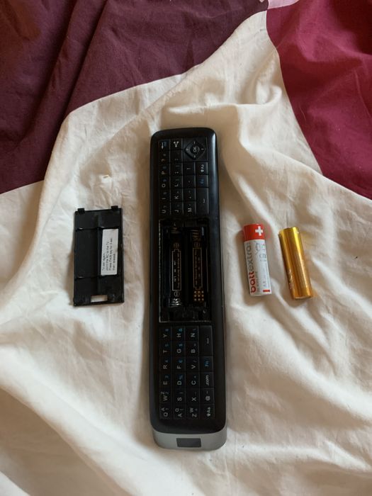 Telecomandă Philips cu Qwerty pentru smart tv