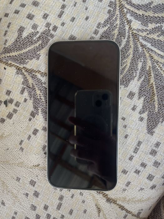 İPhone 16 с гарантией