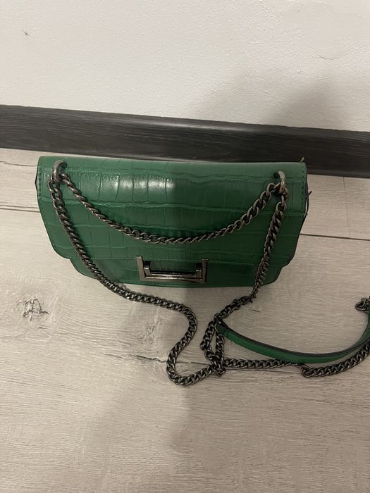 Дамска чанта