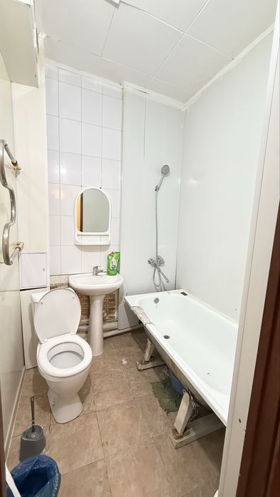 Нурсая 20дом 1комнатная кв