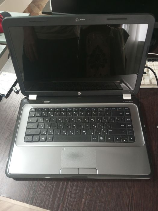 Ноутбук hp 15.6 i3 2310, 3Gb, 320Gb hdd