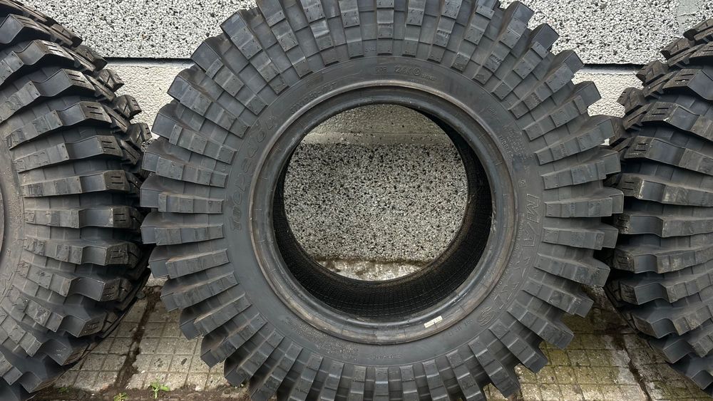 Гуми MAXXIS TREPADOR M8060 37x12.50R17LT – 4 бр. чисто нови