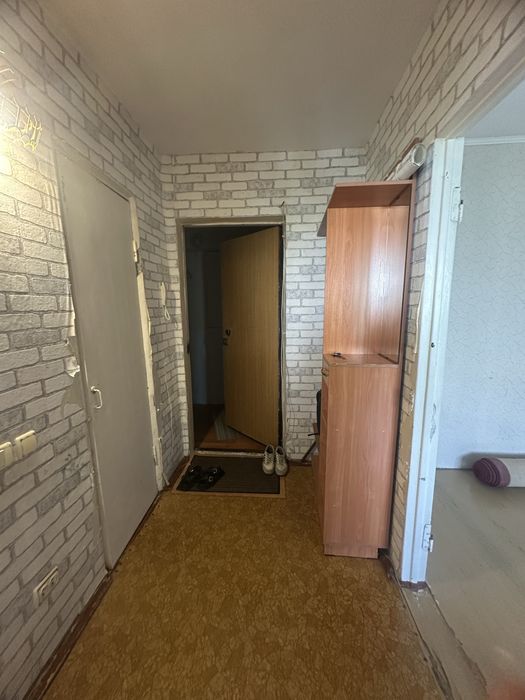 Продам 1 -ую улучшенную квартиру