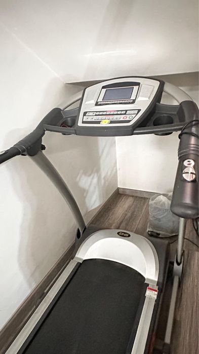 Vand banda de alergat