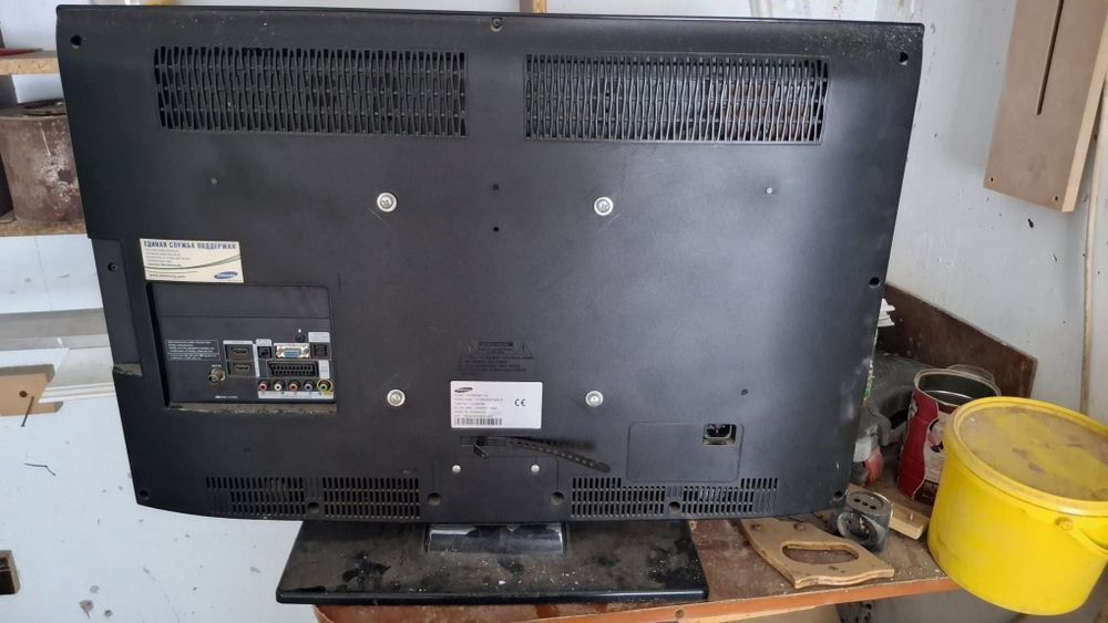 Телевизор Samsung 32"(81см)
