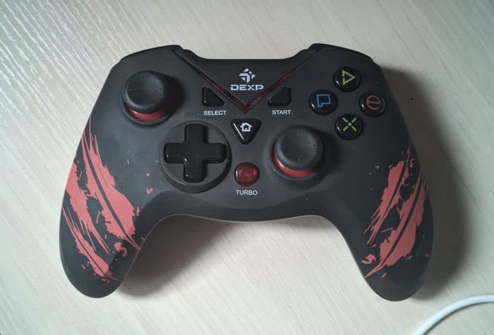 XBOX Series S в отличном состоянии