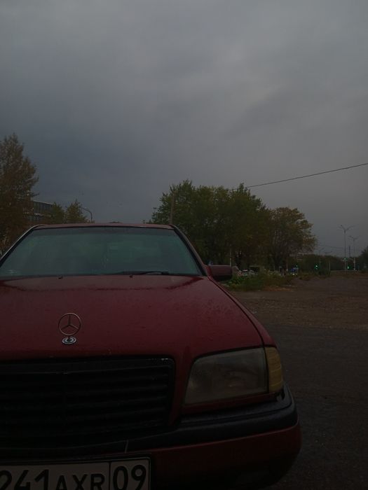 Mercedes-benz w202