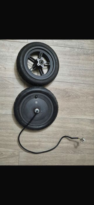Trotineta Motor roata si incarcator xiaomi 4