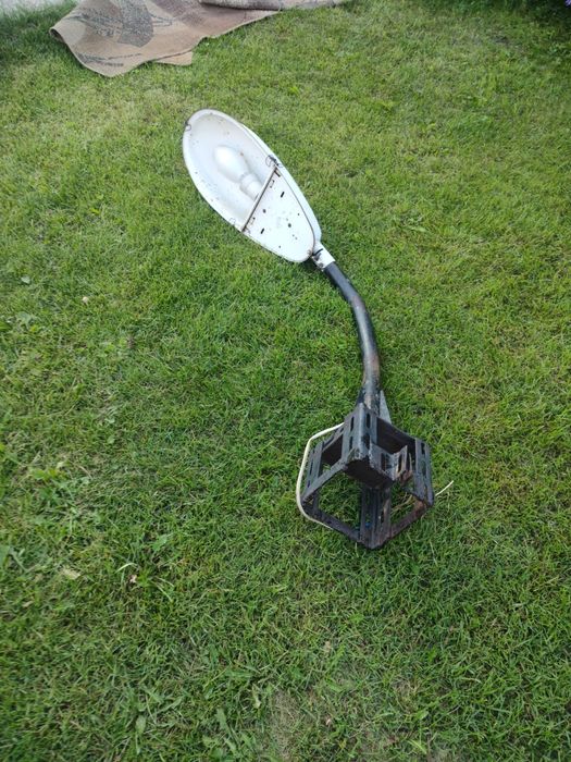 Продам фонарь 20000т.