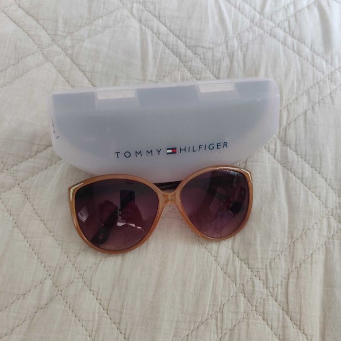 Слънчеви очила Tommy Hilfiger оригинални