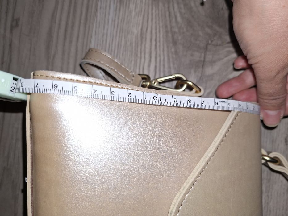 Чанта Laura Ashley златиста