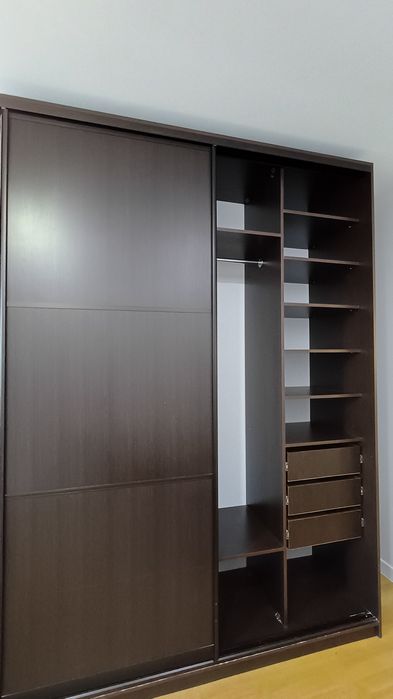 Продам шкаф бельевой