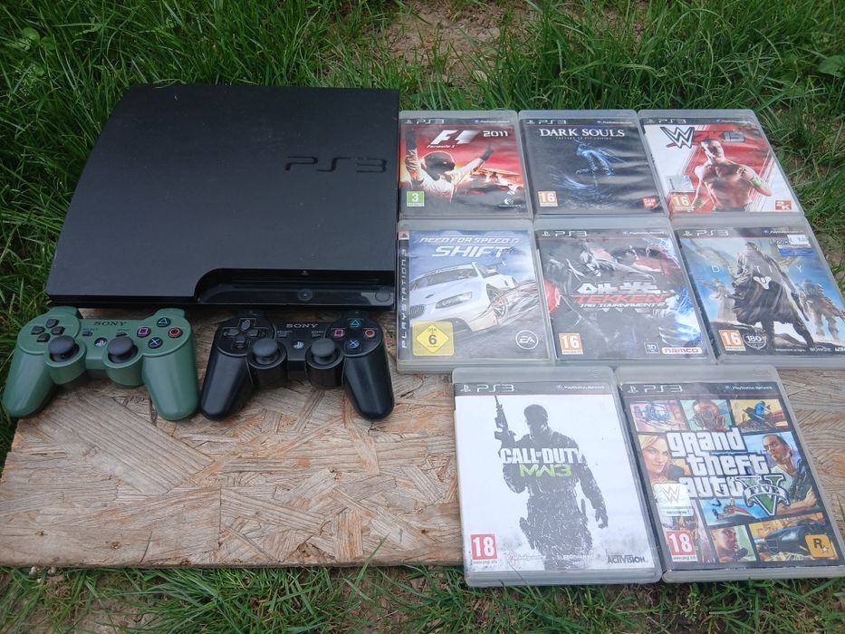 Ps3 slim cu 8 jocuri