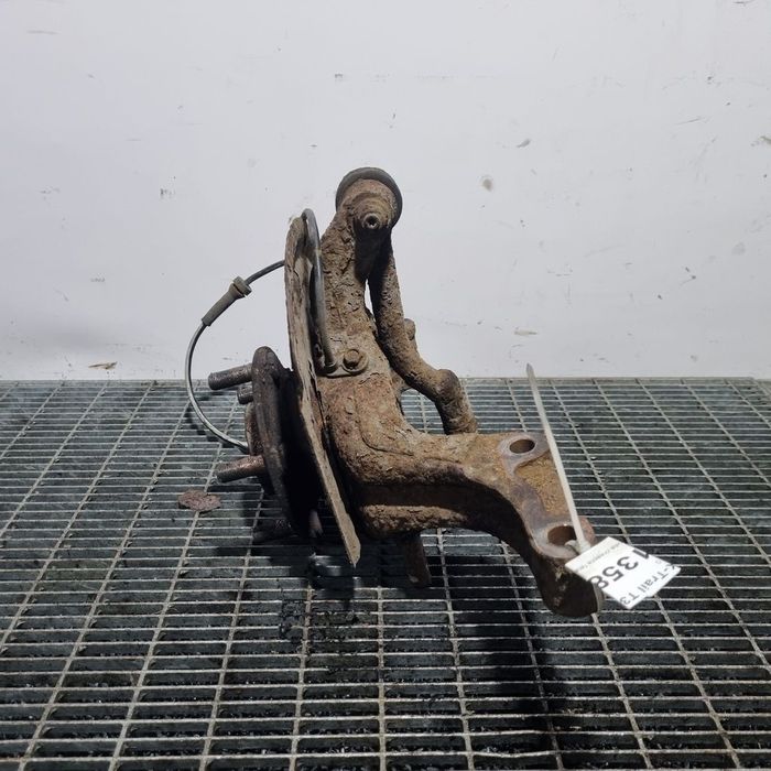 Fuzeta dreapta fata Nissan X - Trail T31 2.0 2007 - 2013 Manuala 6 Trepte M9R Euro5 ...