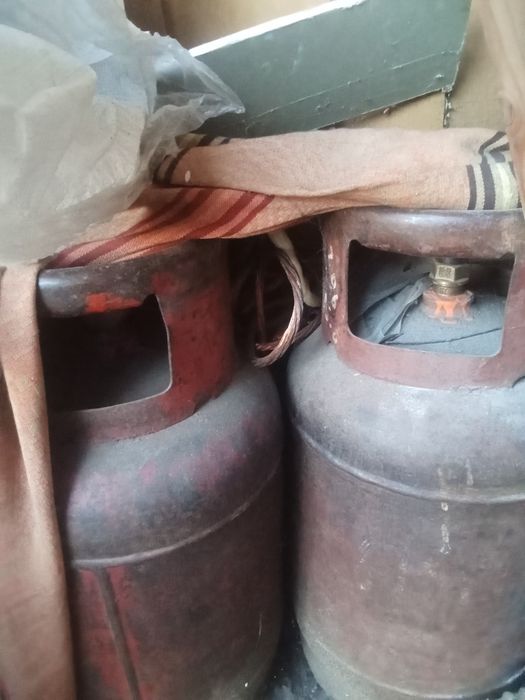 Продам газбалоны