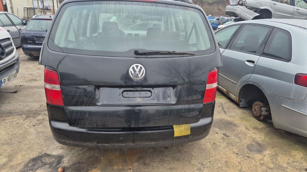 Продавам Volkswagen tauran 1.9 tdi