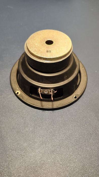 Калонка от буфера Microlab 5.1