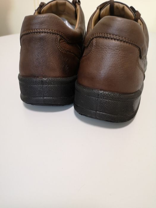 Pantofi piele naturala /46 barbati