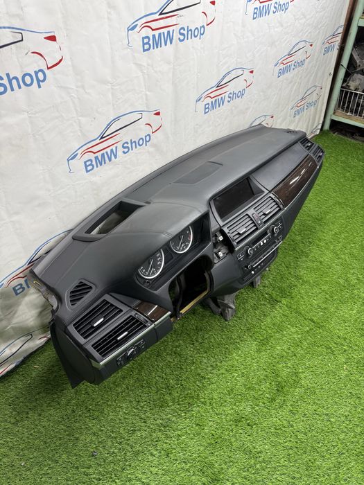 Кожанная панель торпеда торпедо от bmw x5 e70 x6 e71 х5 е70 е71