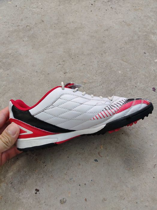 Футболни стоножки