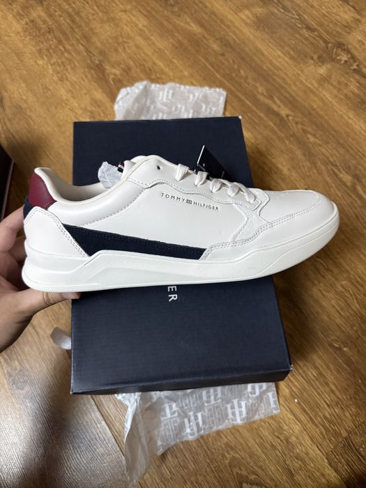 Кроссовки Tommy Hilfiger