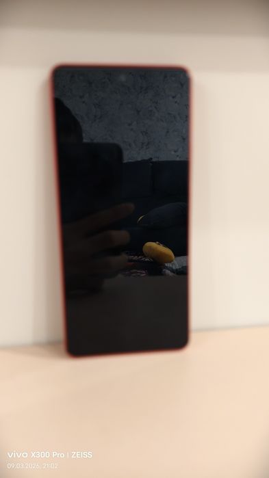 Продоется iqoo neo 9