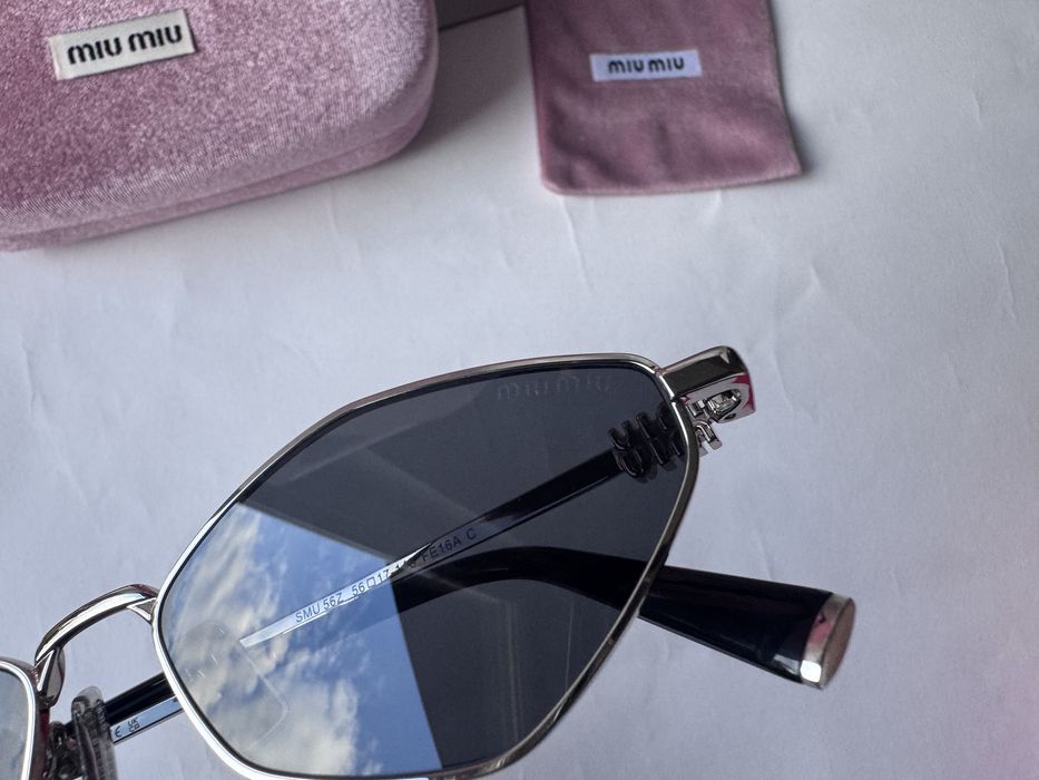 Ochelari de soare Miu Miu SMU 56Z 56-17 145, Noi