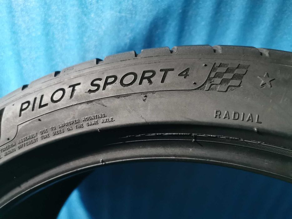 245/40 R19 michelin 2 bucati