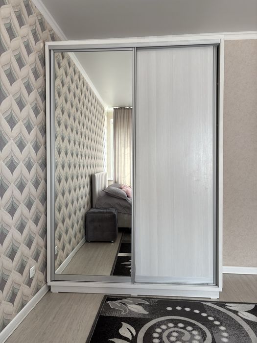 Продам Шкаф купе