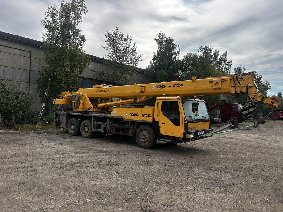 Услуга автокрана китаец 25т осущевстляем выезд в районы