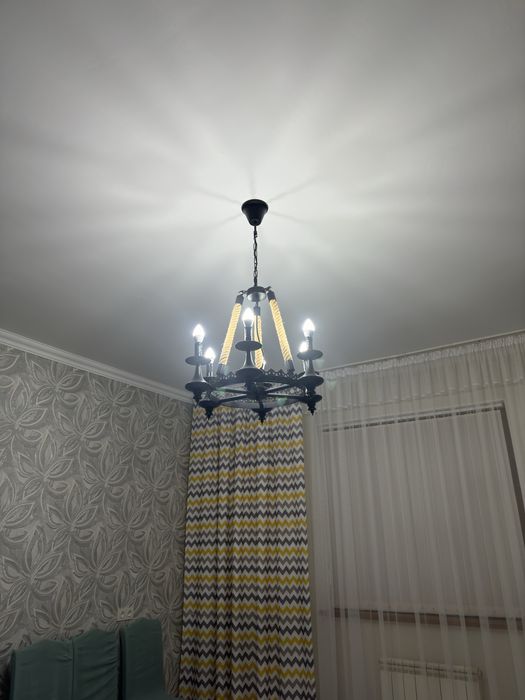 Люстра на 6 лампочек