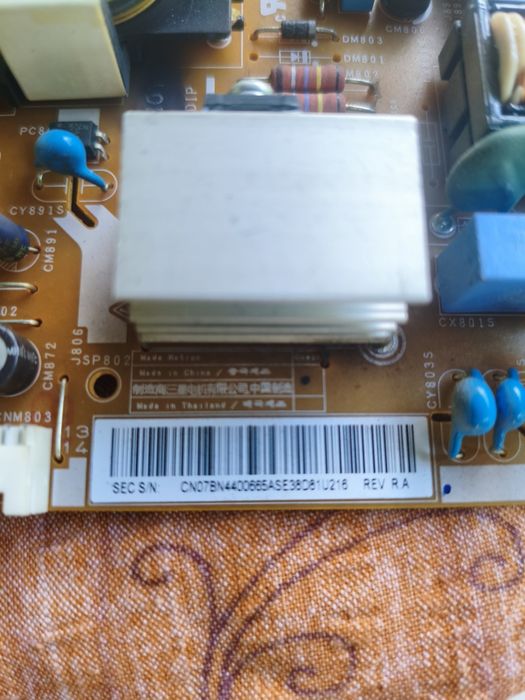 TV LED Samsung Smart 32" (UE32EH5450W) – Defect / Pentru piese sau reparație
