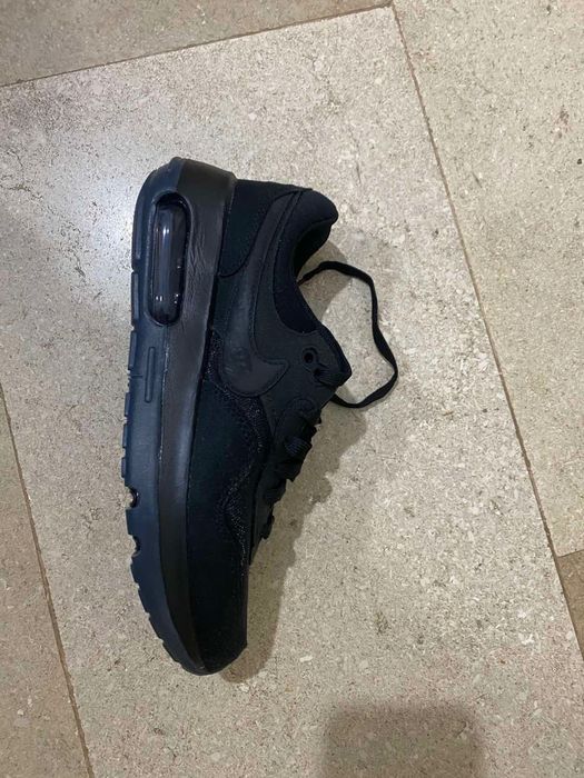 Оригинални маратонки Nike