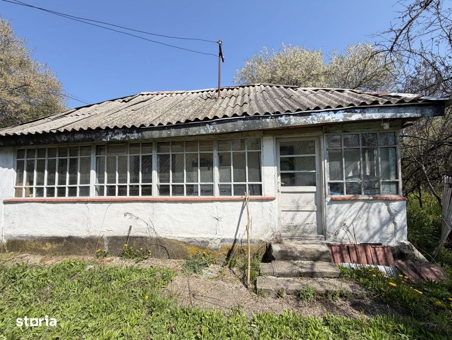 Teren 1047 mp + casa | deschidere DN | Lunca Corbului