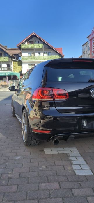 VOLKSWAGEN Golf 2011 — imagine 4
