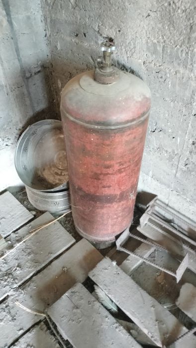 Продам газовый баллон