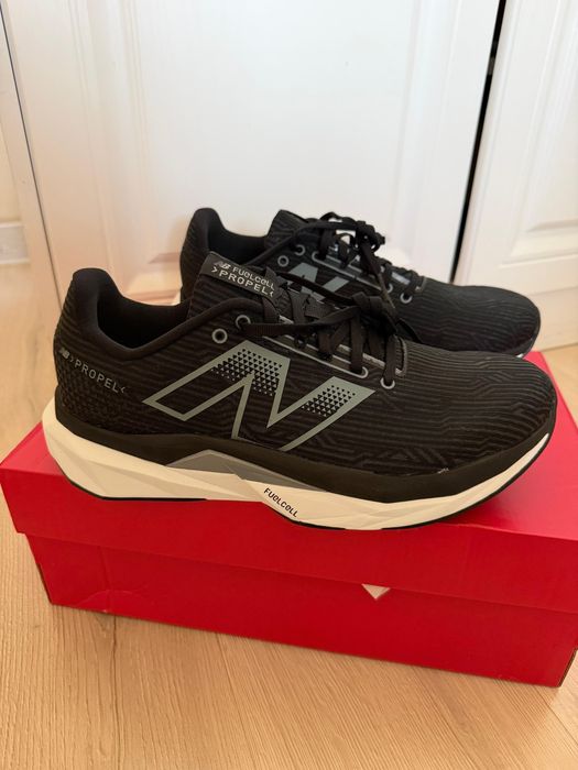 New Balance мужские