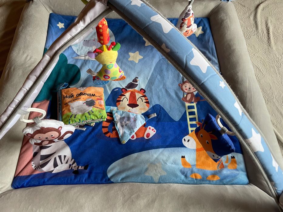 Активна гимнастика за бебе fisher price