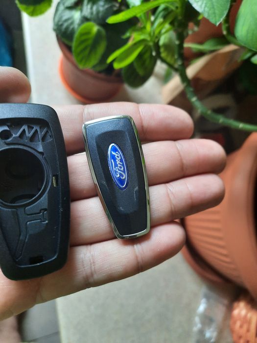 Carcasa cheie FORD Focus, Mondeo, Fiesta, Transit cu 3 butoane briceag