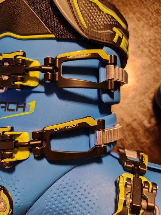 Tecnica mach1 LV 120 flex