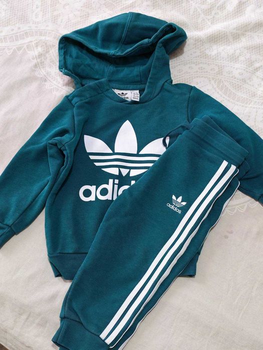 Детски екип на Адидас(Adidas) размер 86