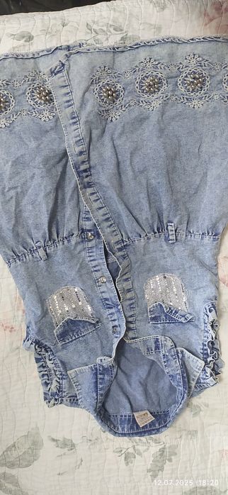 Джинсовый комбинезон и платье для девочки