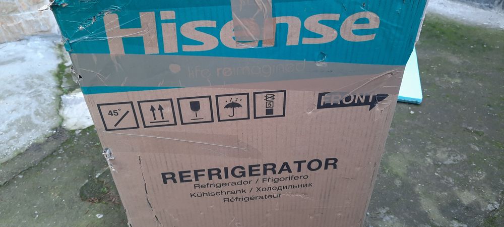 Хладилник хайсенс