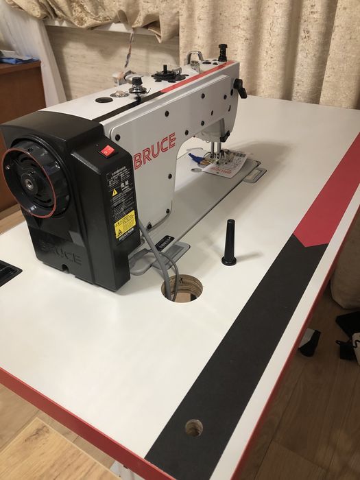 Швейная машинка Bruce Q5