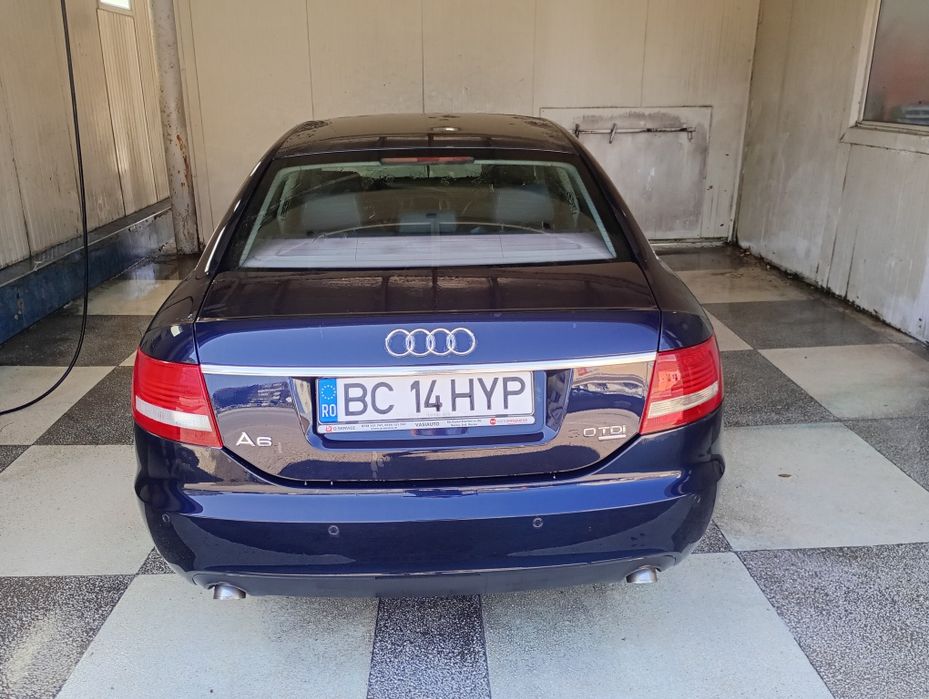 Vând Audi A6 C6 3.0