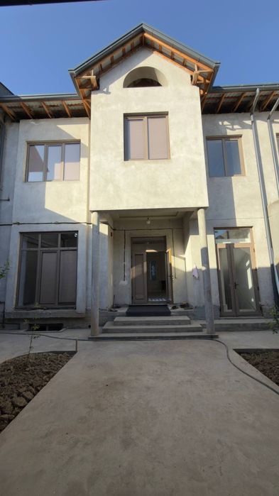 Mehnat uy 2.5 sutuk 360 kv sotiladi