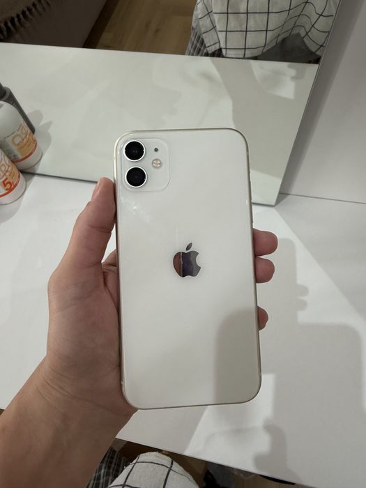IPhone 11, 64Гб идекльное состояние