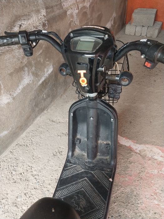 Продам ск 8 скутер