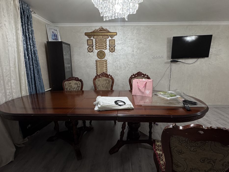 Продам стол со стульями